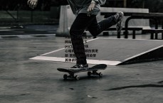 B体育 (中国)官方网站-APP_B Sports-步行者核心哈利伯顿腿筋伤情更新 常规赛模式将迫使其休战数周