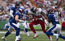 B体育 (中国)官方网站-APP_B Sports-足坛魔术师再显神通！梅西上帝视角地滚球直塞撕裂防线